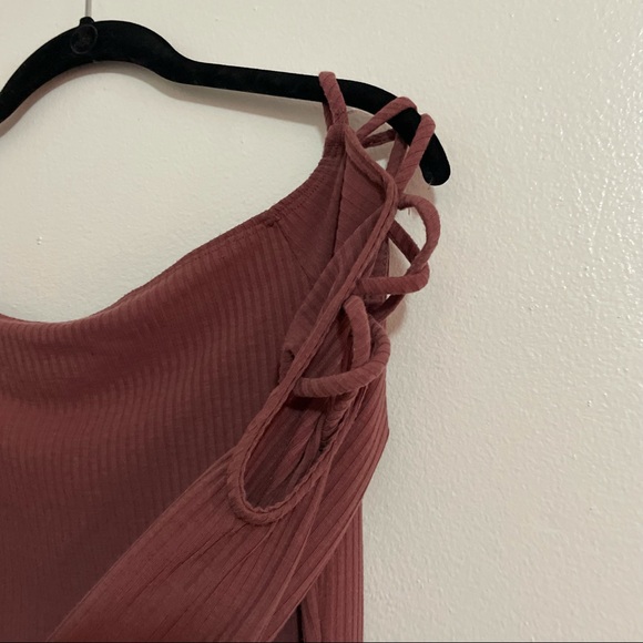 Charlotte Russe Off Shoulder Ribbed Top - Picture 3 of 7